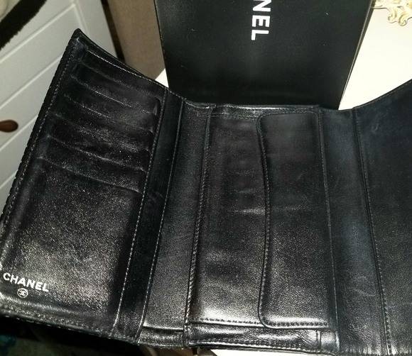 SOLD Chanel Maltesse Long Wallet - Picture 5 of 8